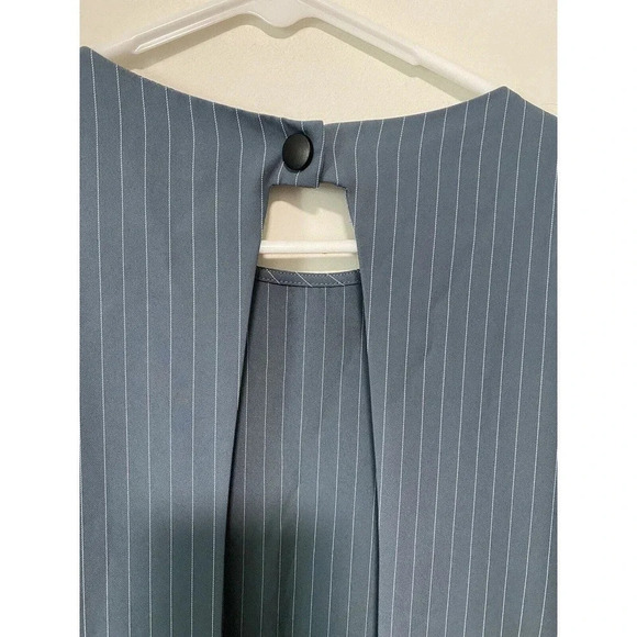 Lulu’s Women’s Size M Pep Talk Slate Blue Striped Peplum Top - Picture 10 of 11